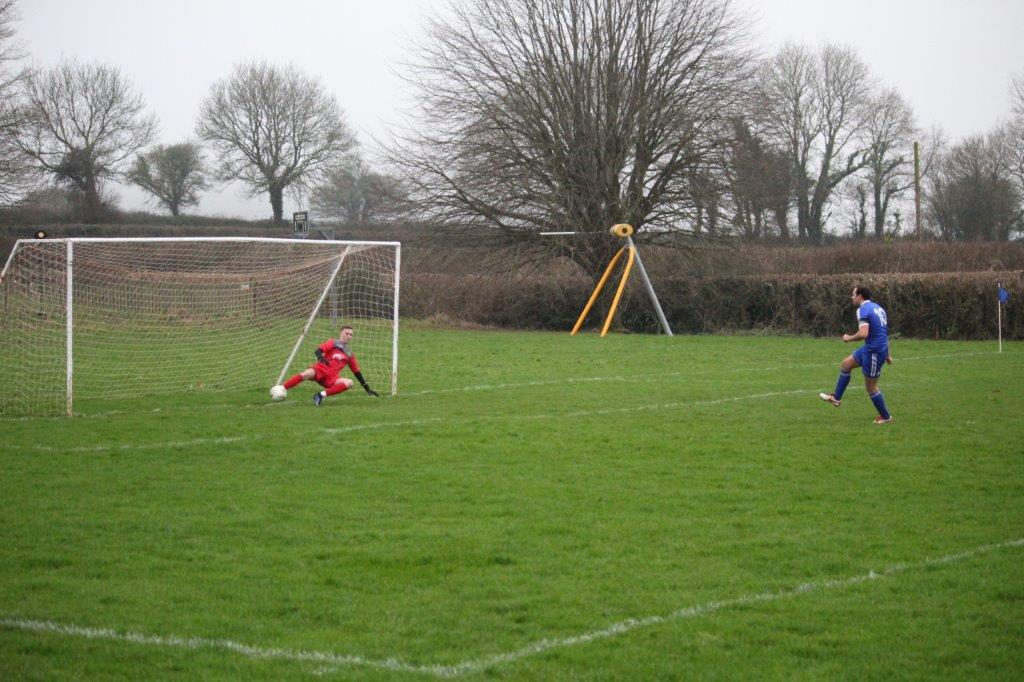 ashley yeoman salcombe town v buckland athletic development 2020