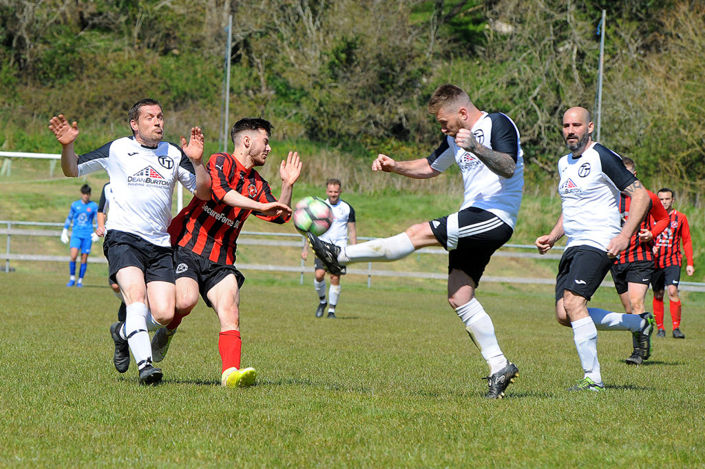 ipplepen athletic reserves v torquay town