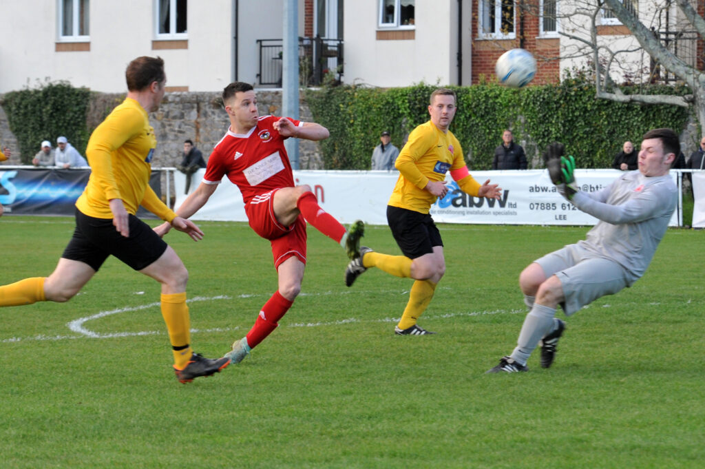 mark voisey kingsteignton athletic v ilsington villa herald cup semi final